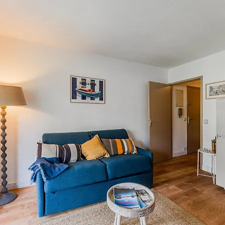 Apartment Acces *