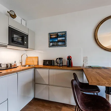 Acces Apartment
